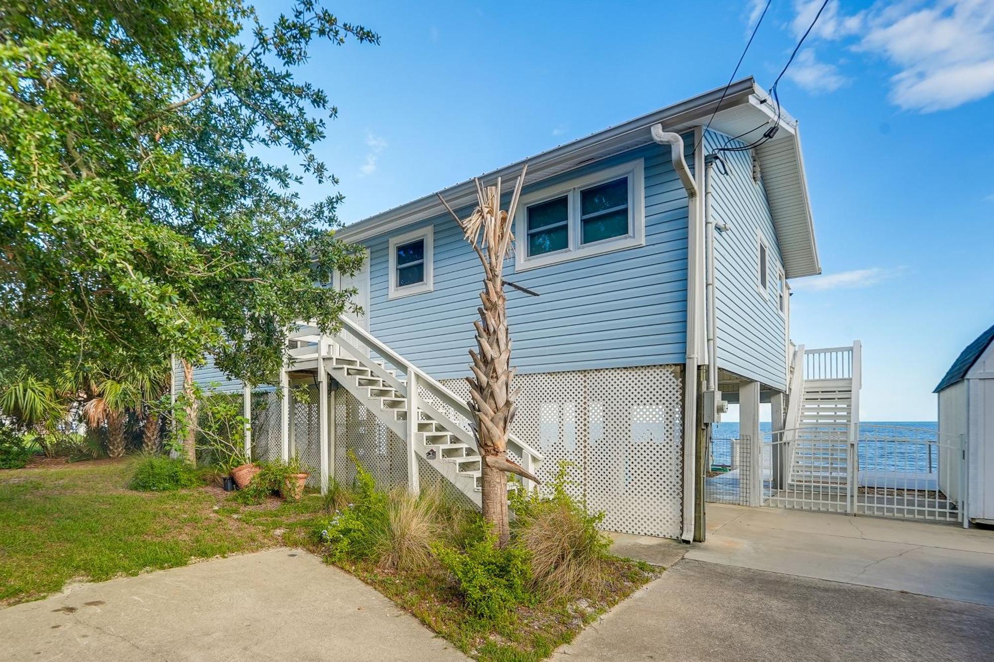 Alligator Point Beachfront Home With Private Hot Tub Sun N Sand Beaches Exterior photo